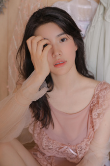 狂性XXXX乱大交老女人视频